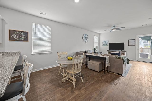 300 Feldspar Lane, Ladson, SC 29456