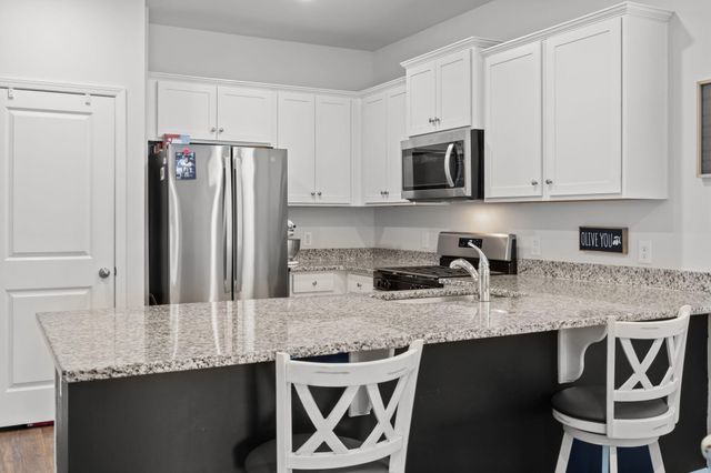 300 Feldspar Lane, Ladson, SC 29456