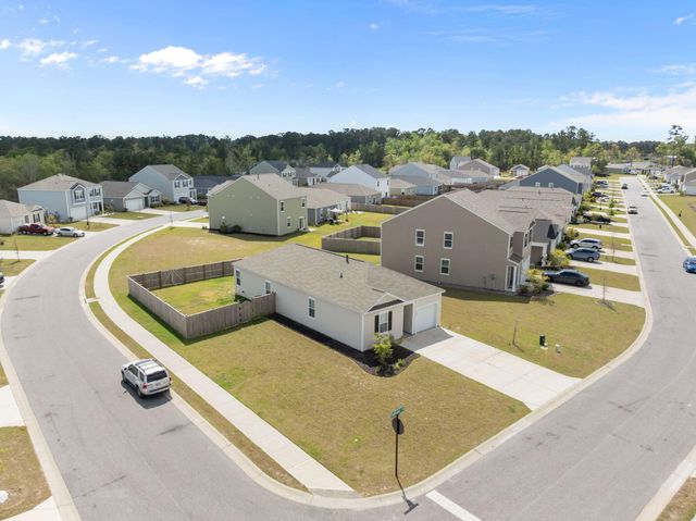 300 Feldspar Lane, Ladson, SC 29456