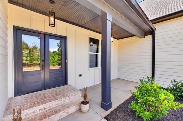 61 Caden Lane, Athens, GA 30607