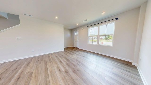 2005 Westchester Dr, Nashville, TN 37207