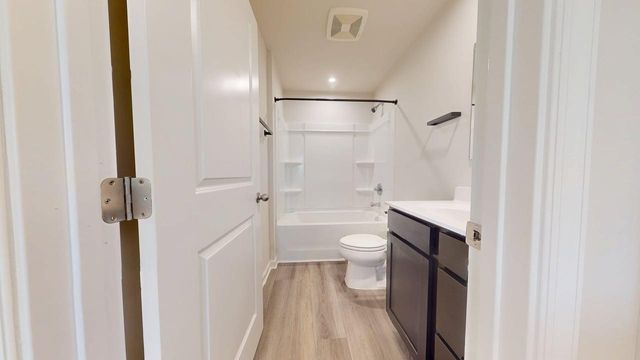 2005 Westchester Dr, Nashville, TN 37207