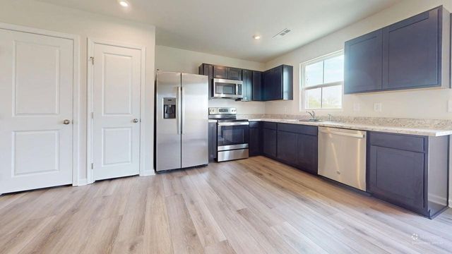 2005 Westchester Dr, Nashville, TN 37207