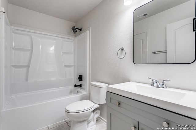 5207 Stormy Trail, San Antonio, TX 78247
