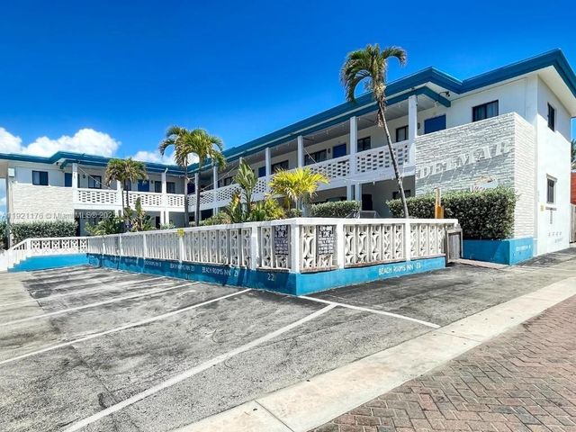 315 Arthur St, Hollywood, FL 33019