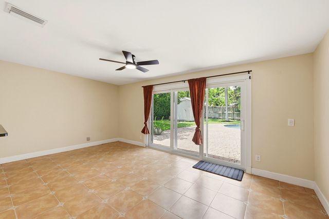 2811 NE 16th Street, Pompano Beach, FL 33062