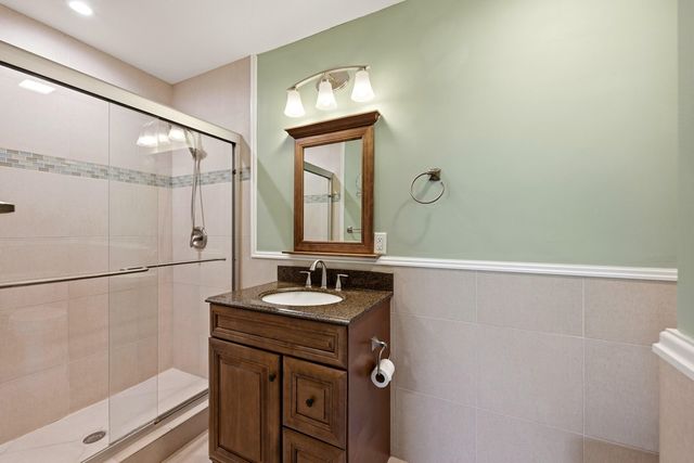 2811 NE 16th Street, Pompano Beach, FL 33062
