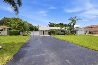 2811 NE 16th Street, Pompano Beach, FL 33062
