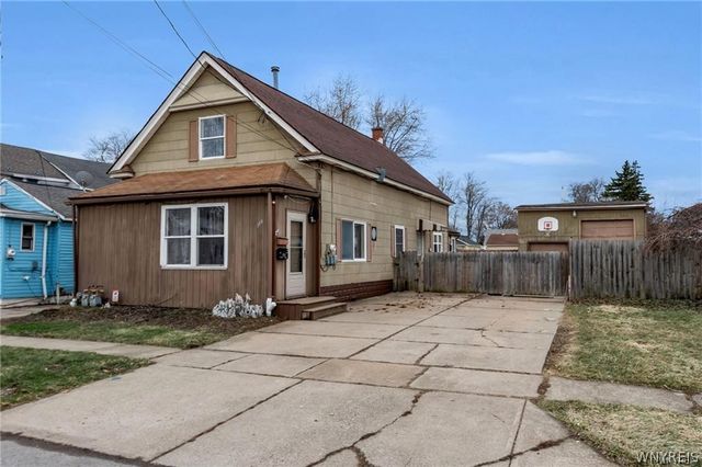 110 Hedley Street, Cheektowaga, NY 14206