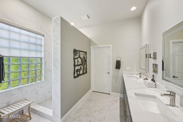 41725 N GOLF CREST Road, Anthem, AZ 85086