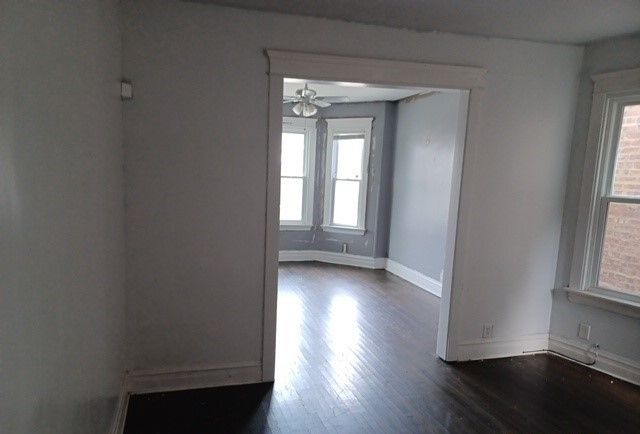 7128 S Carpenter Street, Chicago, IL 60621