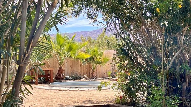 74885 Serrano Dr, 29 Palms, CA 92277