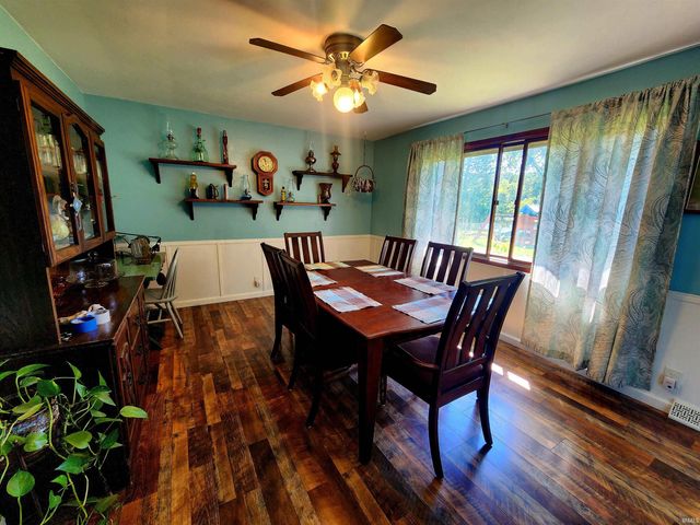 17432 Kirkland Drive, Bristol, IN 46507