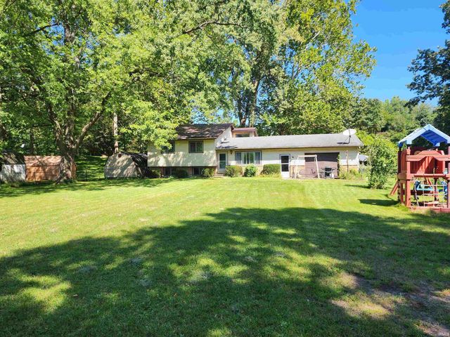 17432 Kirkland Drive, Bristol, IN 46507