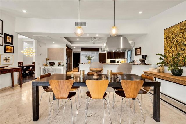 1605 Ridgemore Drive, Palm Springs, CA 92264