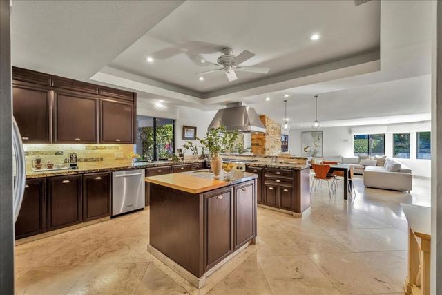 1605 Ridgemore Drive, Palm Springs, CA 92264