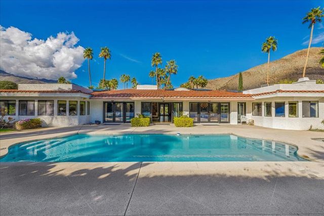 1605 Ridgemore Drive, Palm Springs, CA 92264