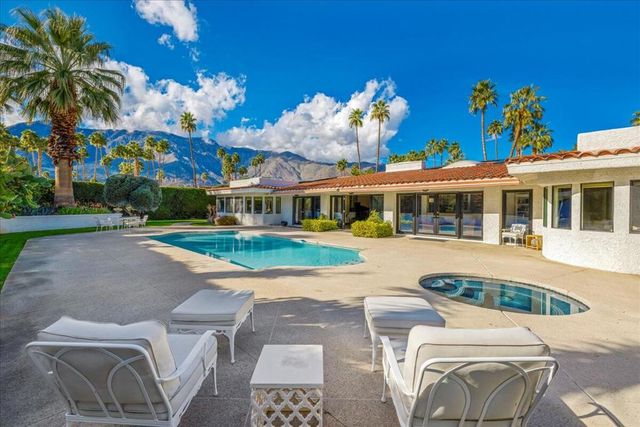 1605 Ridgemore Drive, Palm Springs, CA 92264