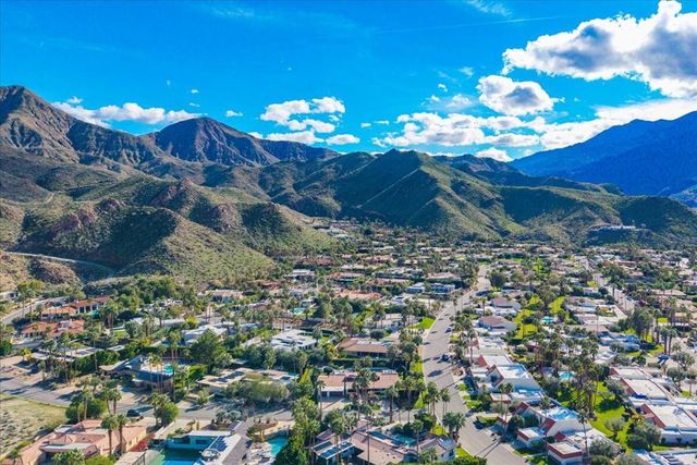 1605 Ridgemore Drive, Palm Springs, CA 92264