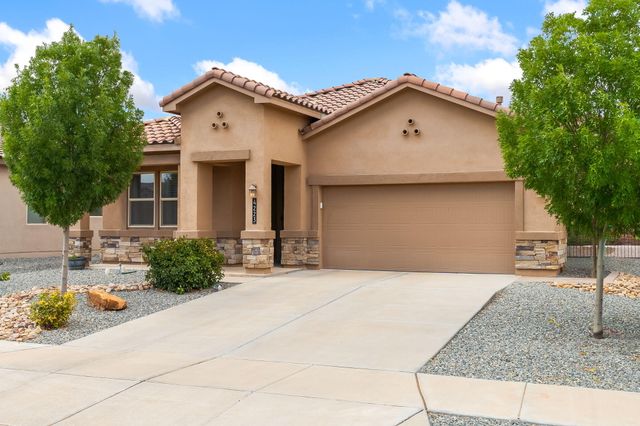 4223 Summit Park Road NE, Rio Rancho, NM 87144