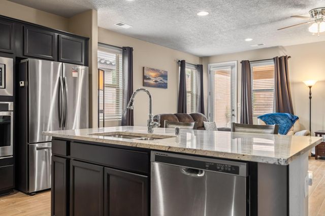 4223 Summit Park Road NE, Rio Rancho, NM 87144