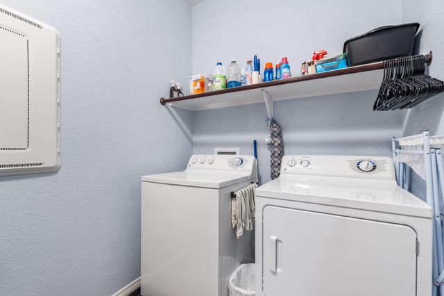 4223 Summit Park Road NE, Rio Rancho, NM 87144