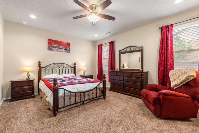 4223 Summit Park Road NE, Rio Rancho, NM 87144
