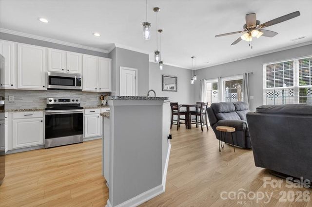 226 Dawn Mist Lane, Fort Mill, SC 29708