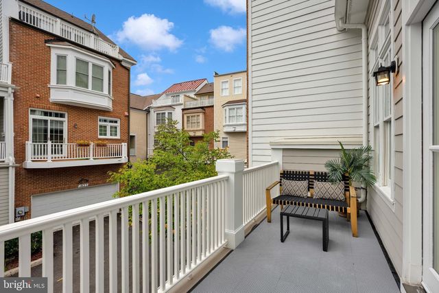 1822 CARPENTER RD, Alexandria, VA 22314