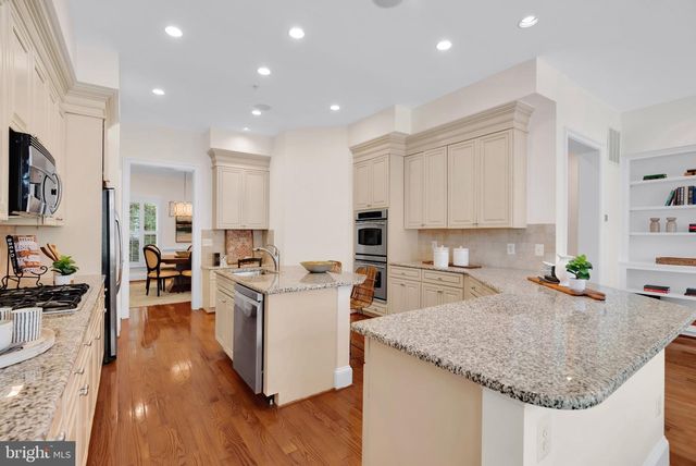 1822 CARPENTER RD, Alexandria, VA 22314