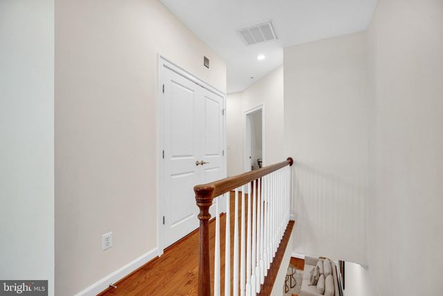 1822 CARPENTER RD, Alexandria, VA 22314