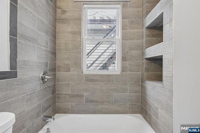 19 Nassau Place, East Orange, NJ 07018