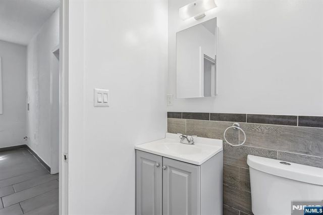 19 Nassau Place, East Orange, NJ 07018