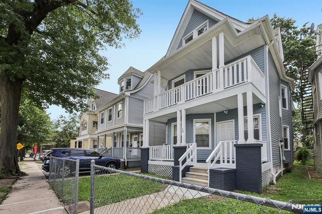 19 Nassau Place, East Orange, NJ 07018