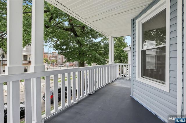 19 Nassau Place, East Orange, NJ 07018
