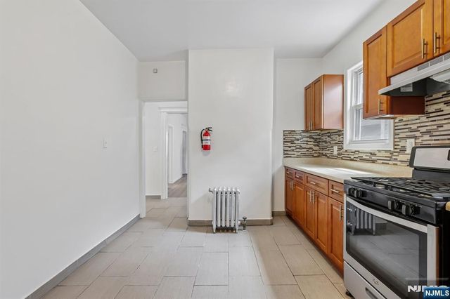 19 Nassau Place, East Orange, NJ 07018