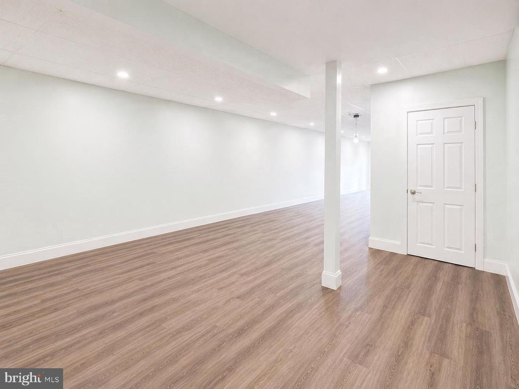 15 E FRONT ST, TRENTON, NJ 08608 — photo 5