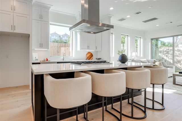 1818 Branard Street, Houston, TX 77098