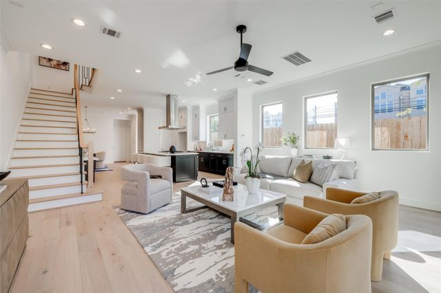 1818 Branard Street, Houston, TX 77098