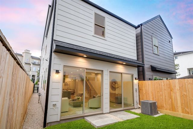 1818 Branard Street, Houston, TX 77098