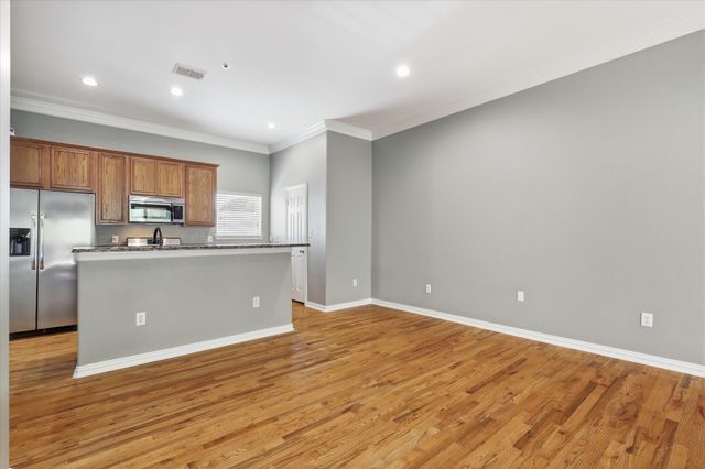 3111 Cedarplaza Lane 103, Dallas, TX 75235