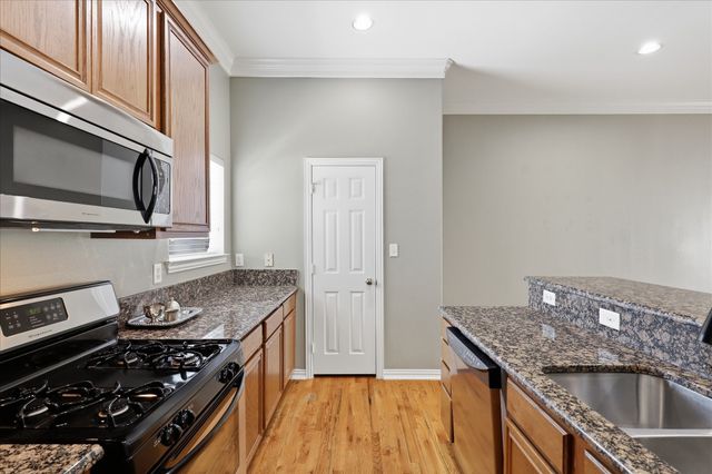3111 Cedarplaza Lane 103, Dallas, TX 75235