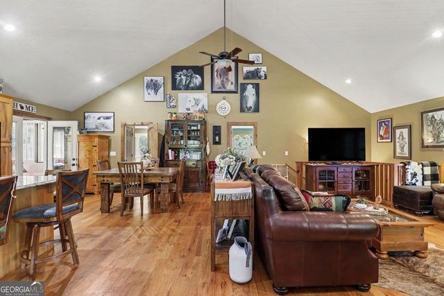 104 Pratten Drive, Cleveland, GA 30528