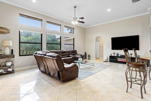 16596 82nd Road N, Loxahatchee, FL 33470