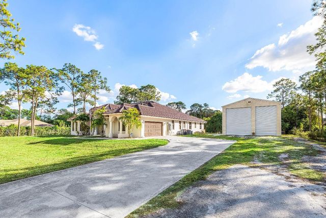 16596 82nd Road N, Loxahatchee, FL 33470