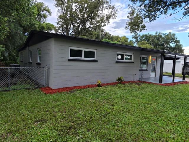 1810 E CAROL DRIVE, Plant City, FL 33563