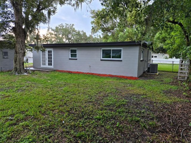 1810 E CAROL DRIVE, Plant City, FL 33563