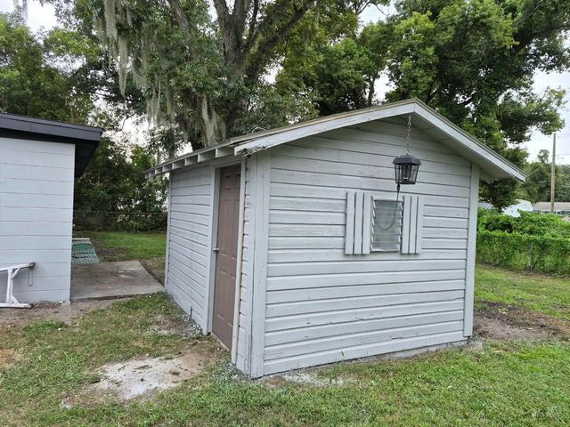 1810 E CAROL DRIVE, Plant City, FL 33563