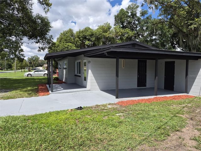 1810 E CAROL DRIVE, Plant City, FL 33563