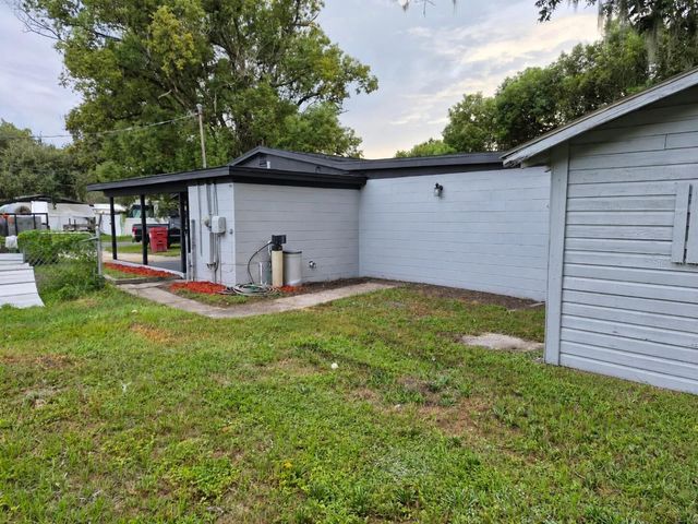 1810 E CAROL DRIVE, Plant City, FL 33563